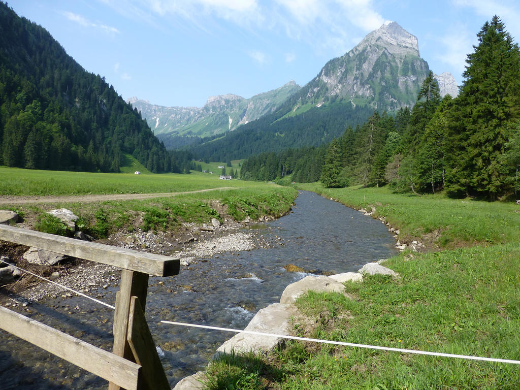 Berghotel Obersee Näfels Esterno foto